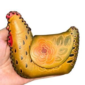 Handmade tooled Leather Chicken Coin Purse 3D Animal Design Hawaii